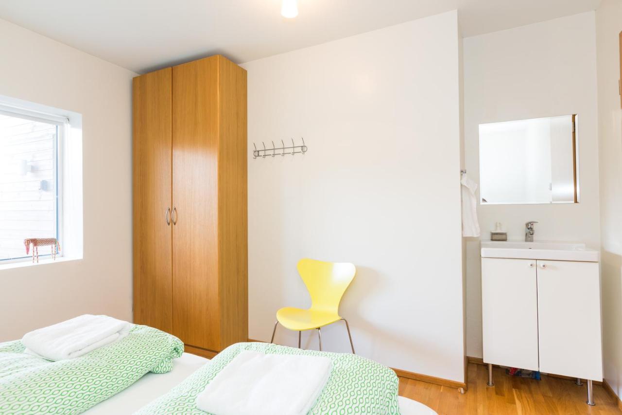 Kvoeldstjarnan Gistiheimili Hotel Stokkseyri Luaran gambar